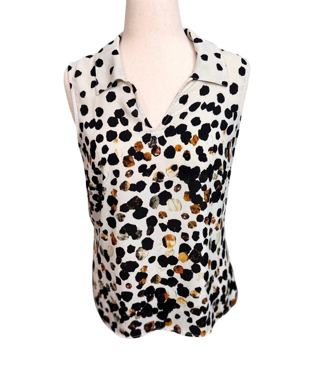 CAbi Seismic sleeveless blouse black white tan dot pattern open neck collar Sz M